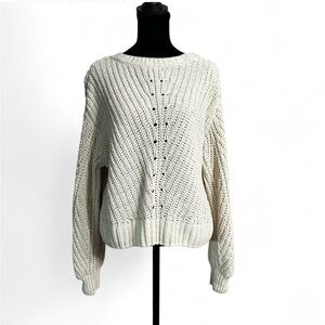 H&M Cream Crew Neck Sweater with Cable Knit M